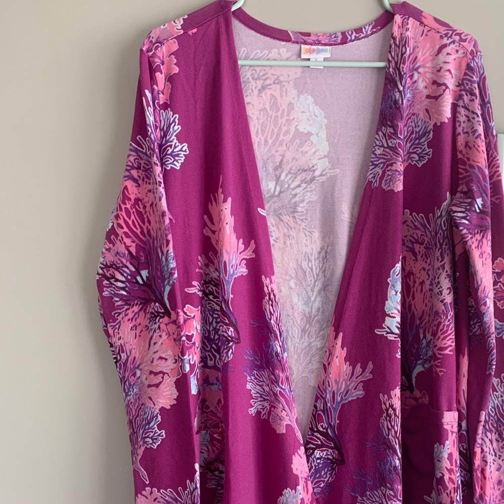 Super soft LulaRoe Caroline